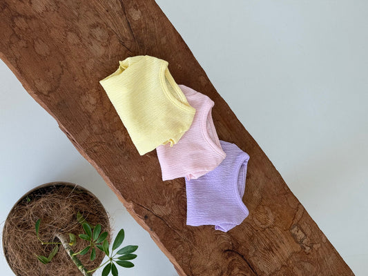 Chewing Ruffle Tee (3 colors)