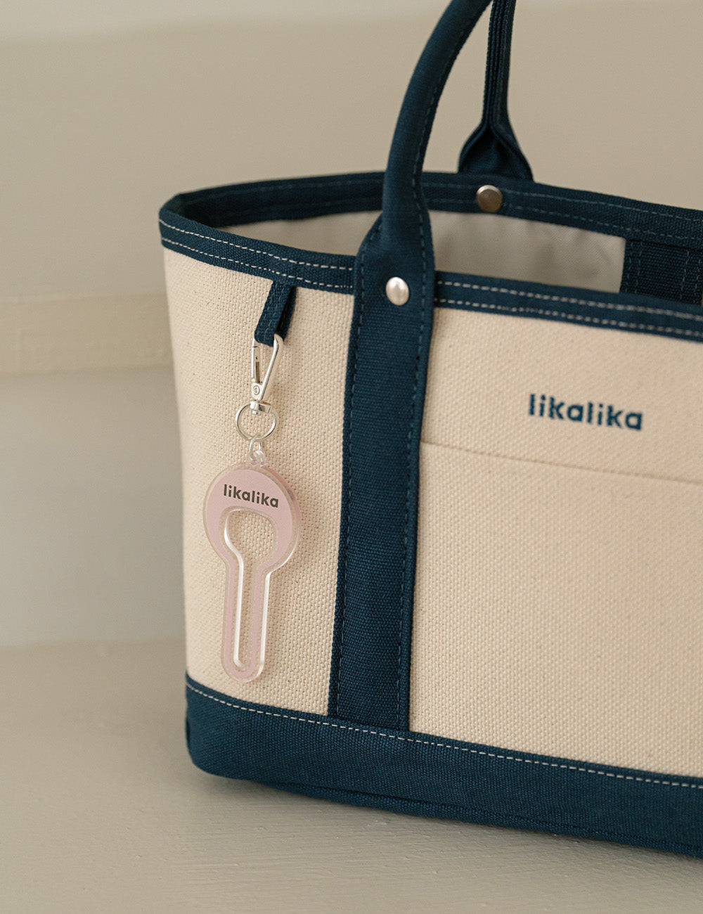 Pookey Poop Bag Holder (3 colors)