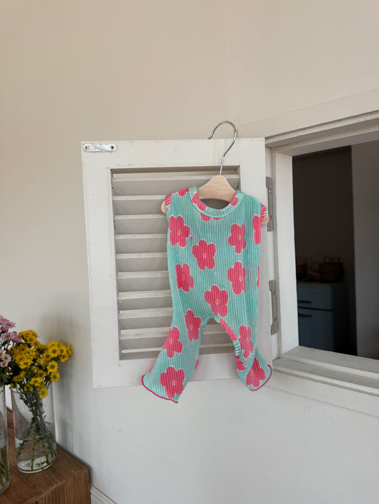 Love Me Pleats Onesie (2 color)