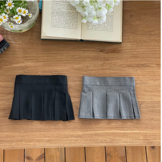 Pleats Mini Skirt (2 colors)