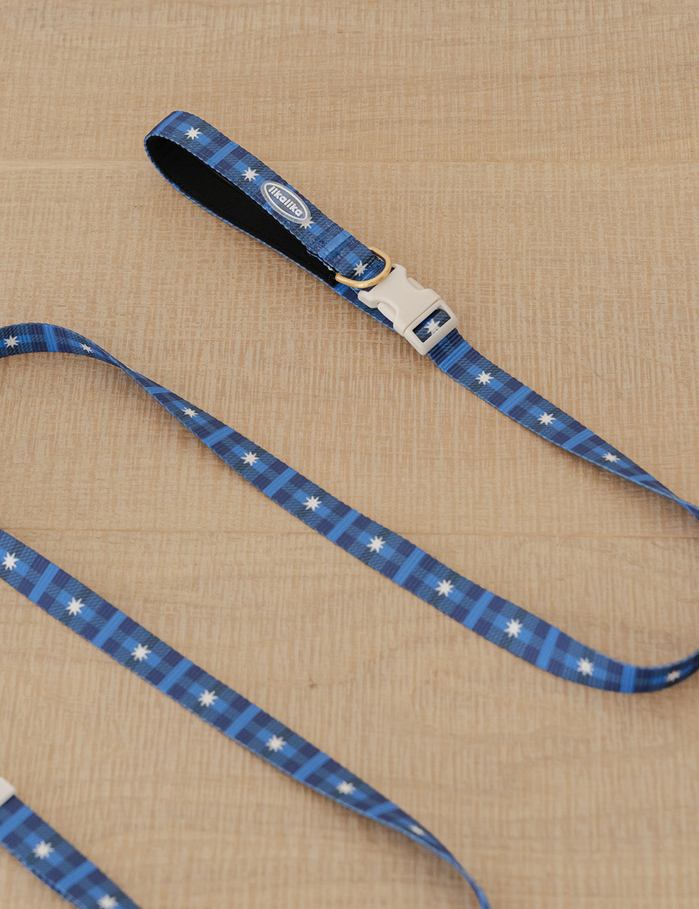 Stella Check Hands-Free Leash (2 colors)