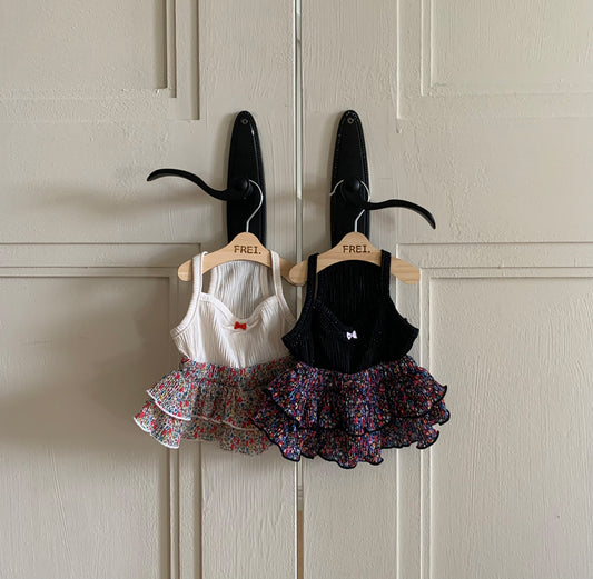 Vintage Bloom Frill Dress (2 colors)