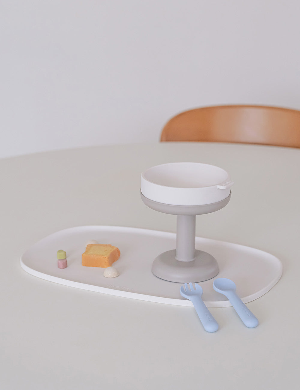 Tasteel Metal Stand & Silicone Bowl (2 Colors) Preorder
