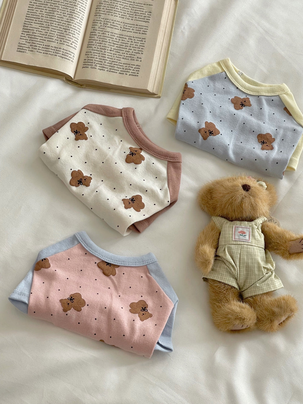 Ribbon Bear Tee (3 colors)