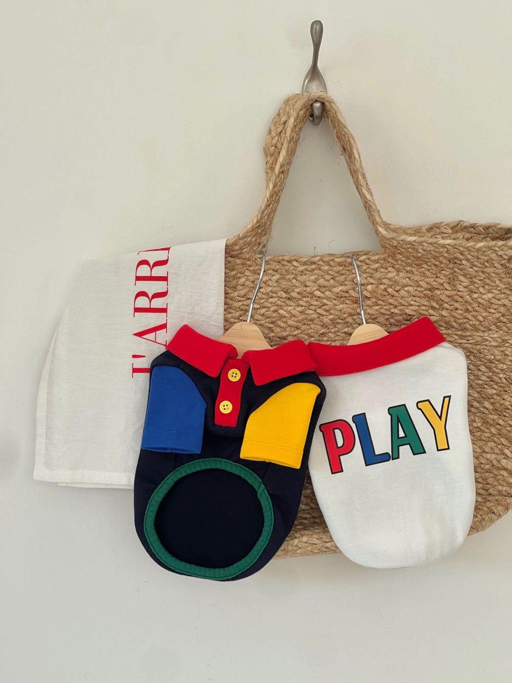 Logo Play Tee (2 colors)