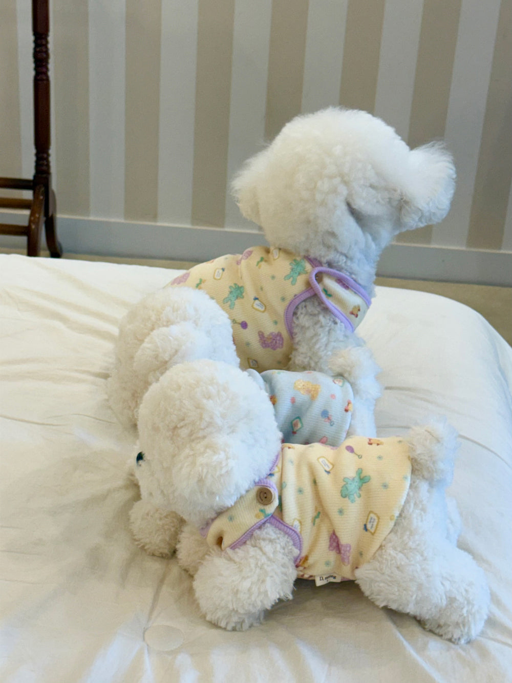 Toy Bebe Vest (2 colors)