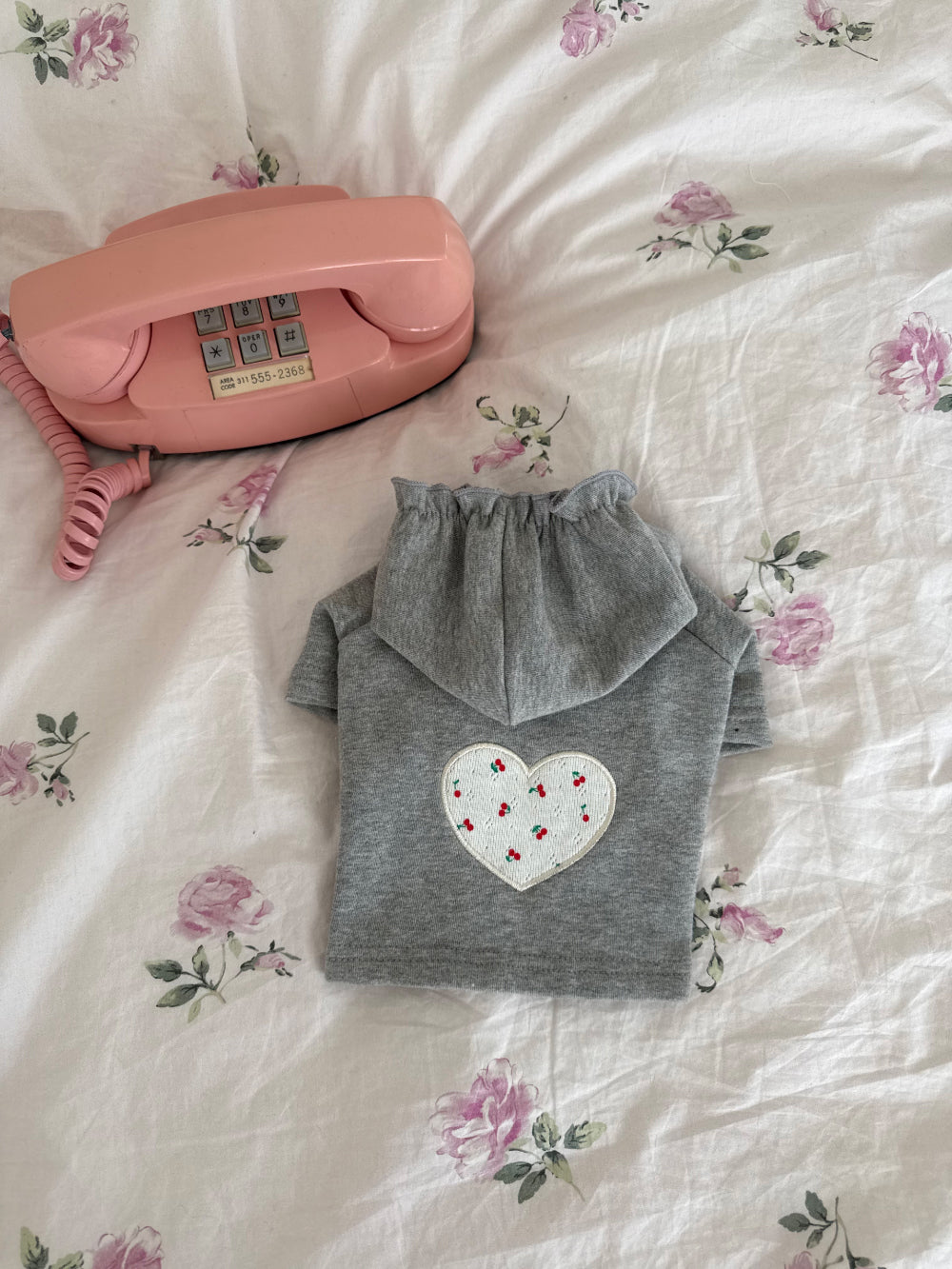 Cloud Sweatshirt (2 colors)