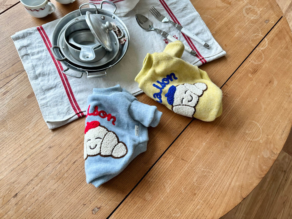 Mallow Puppy Embroidered Sweatshirt (2 colors)