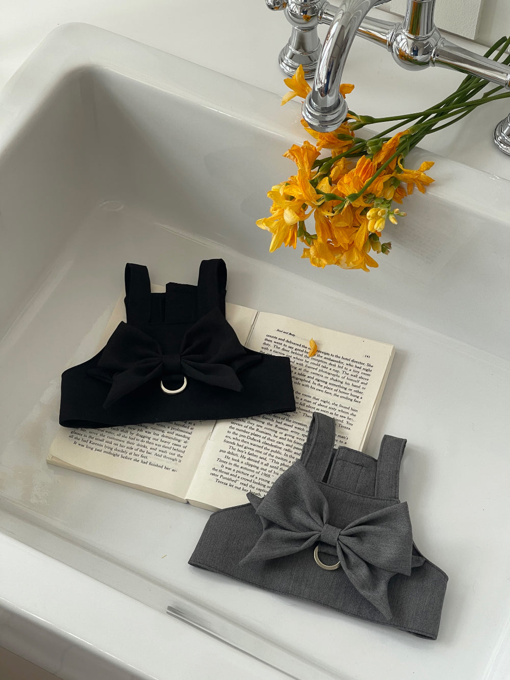 Big Ribbon Crop Vest Harness (2 colors)