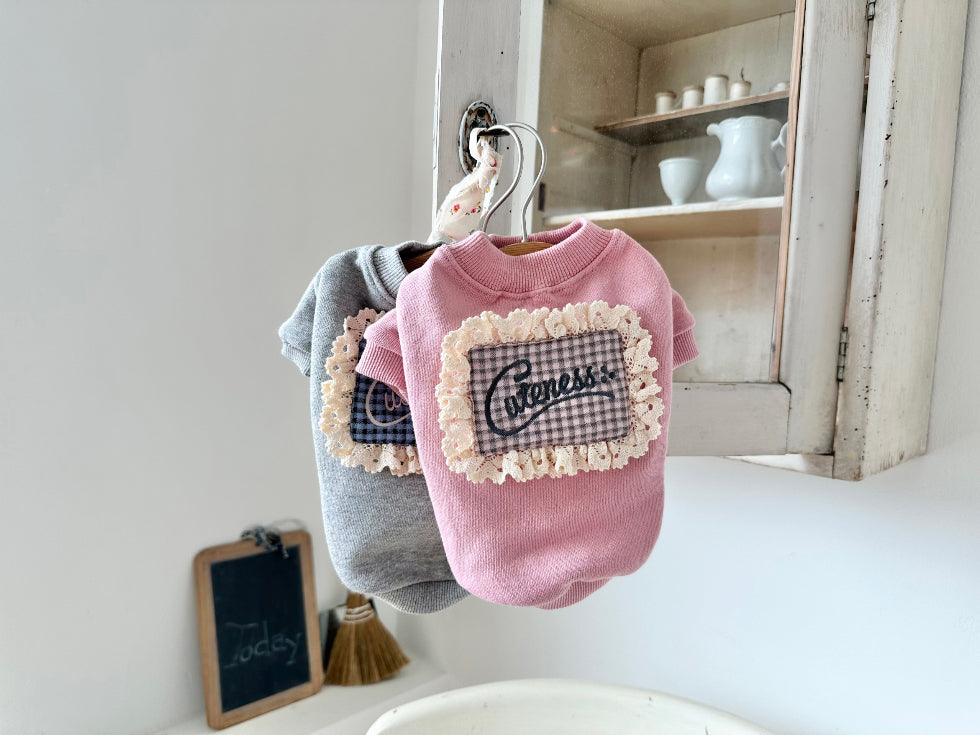 Cuteness Lace Sweatshirt (2 colors)