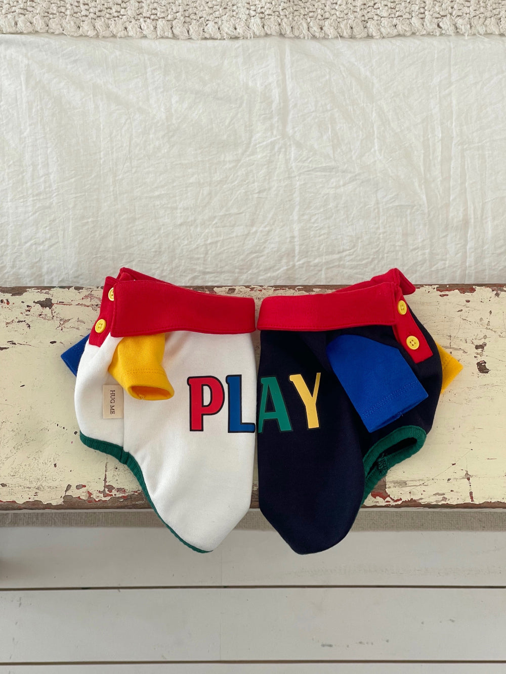 Logo Play Tee (2 colors)