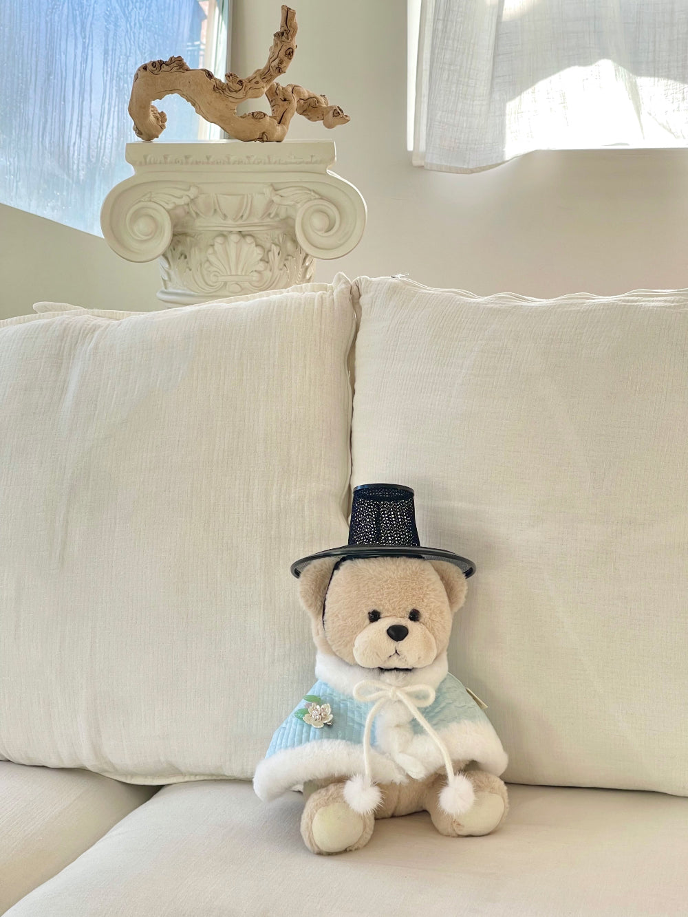 Flower Mink Fur Hanbok Cape (2 colors)