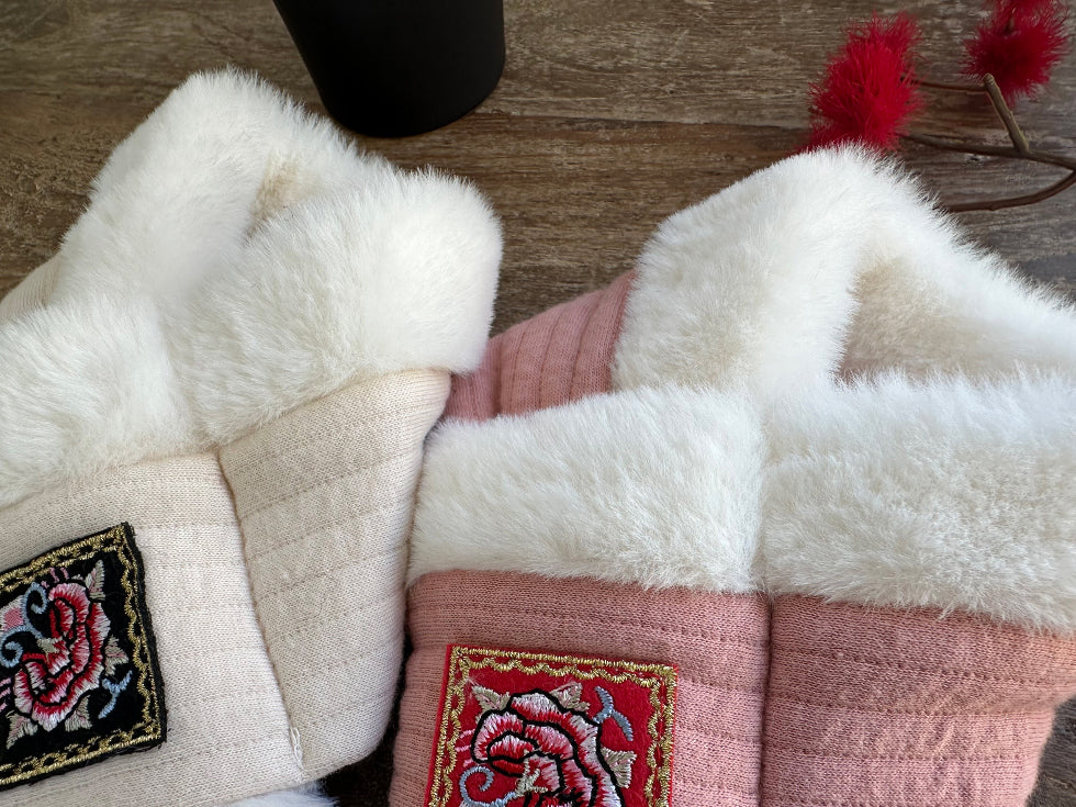 Hanbok Quilted Scarf (2 colors)