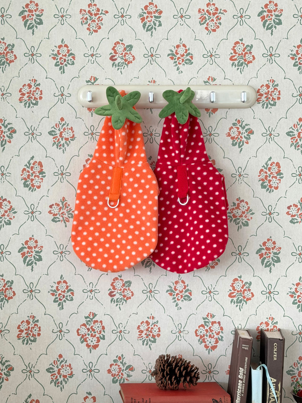 Fruity Dot Fleece Jacket (2 colors)
