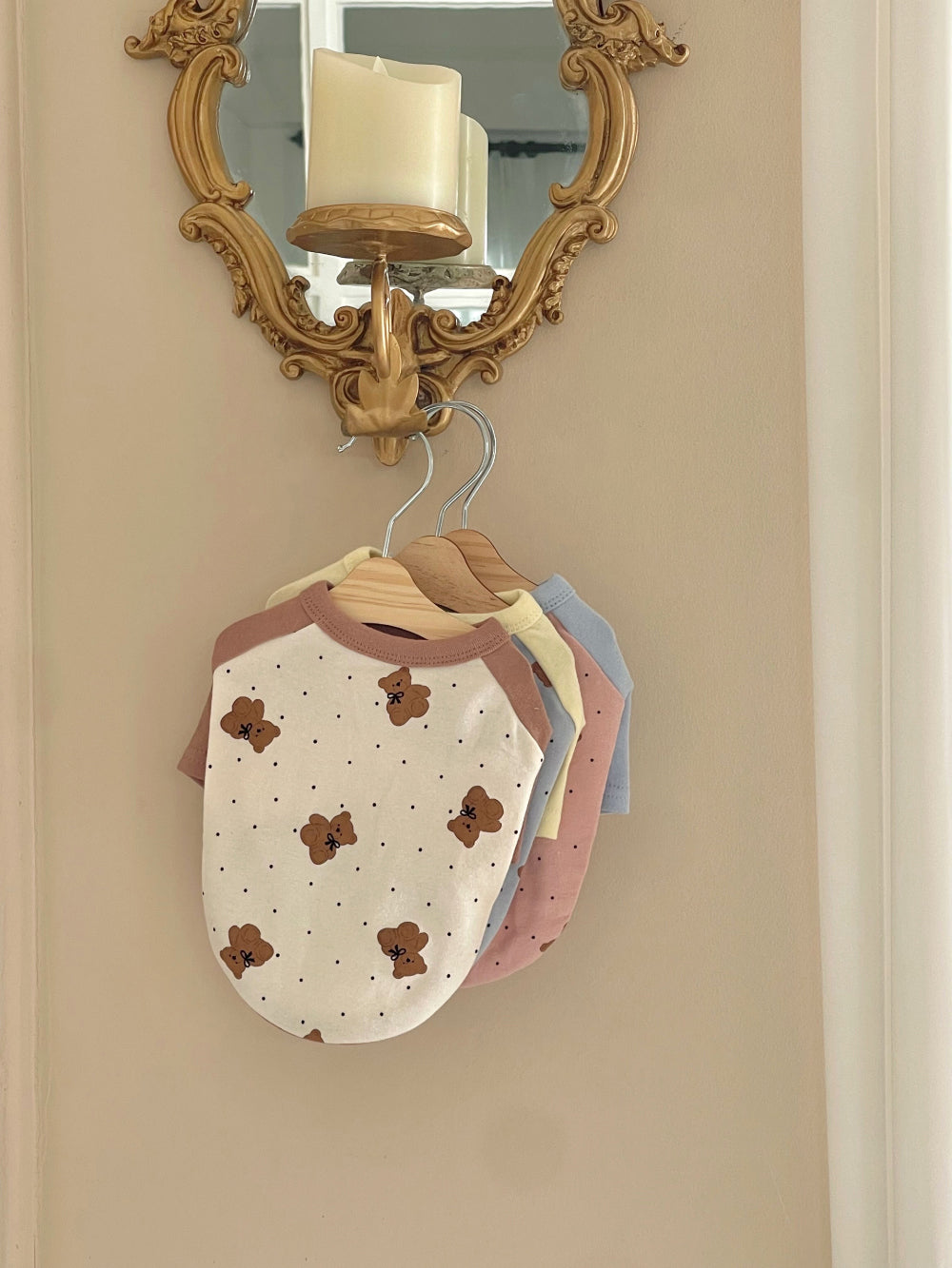 Ribbon Bear Tee (3 colors)