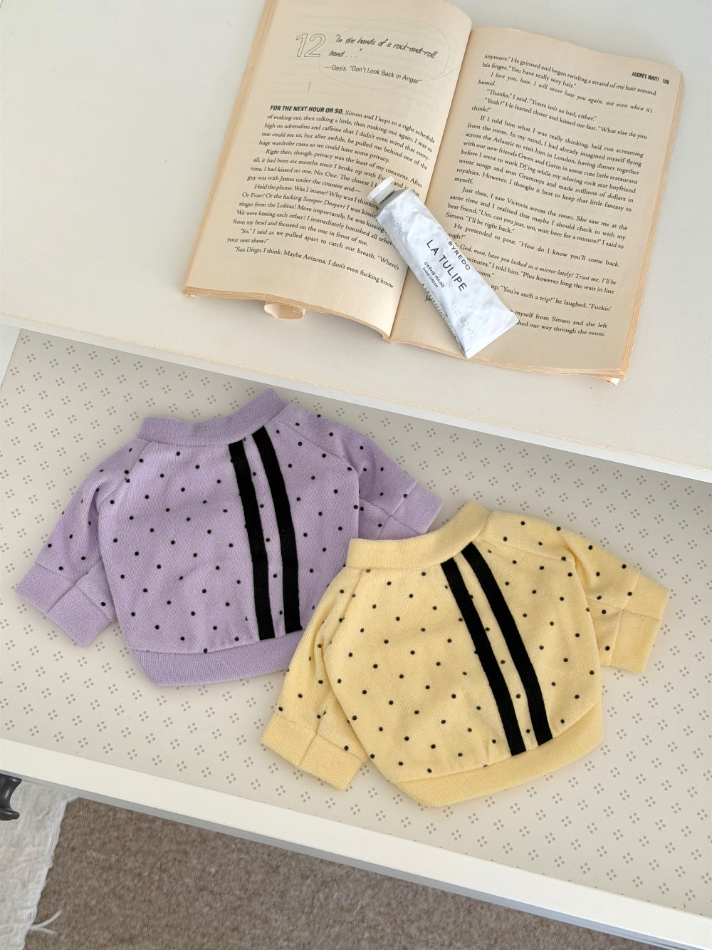 Terry Dot Sweatshirt (4 colors)