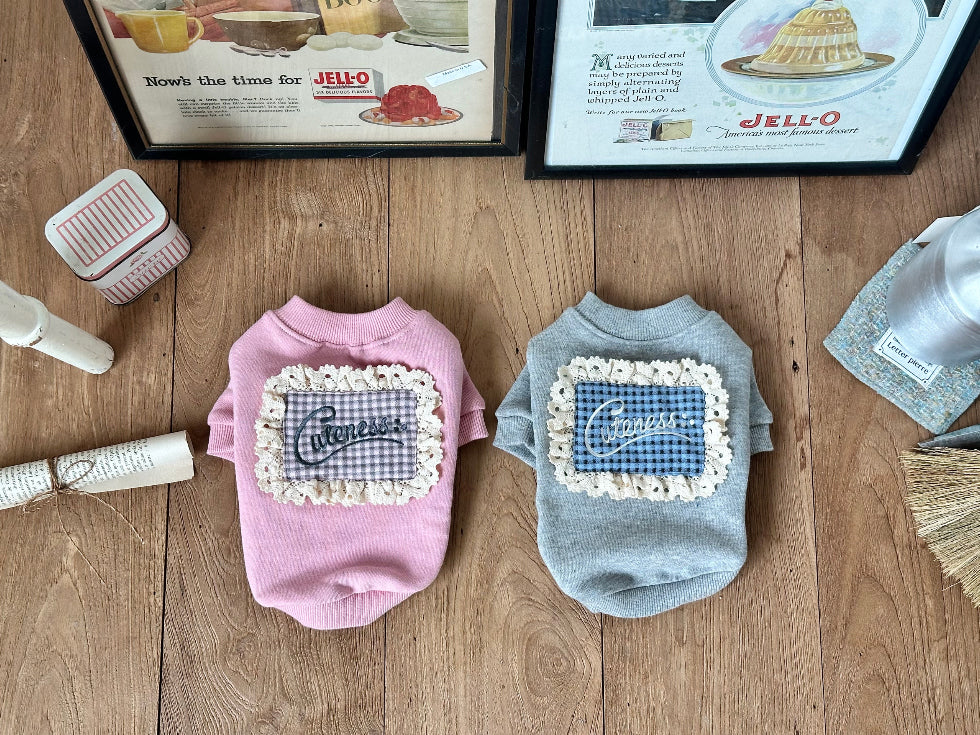 Cuteness Lace Sweatshirt (2 colors)