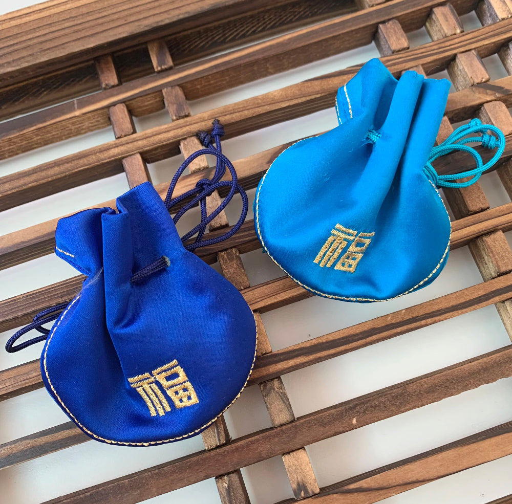 Lucky Pouch (2 colors)