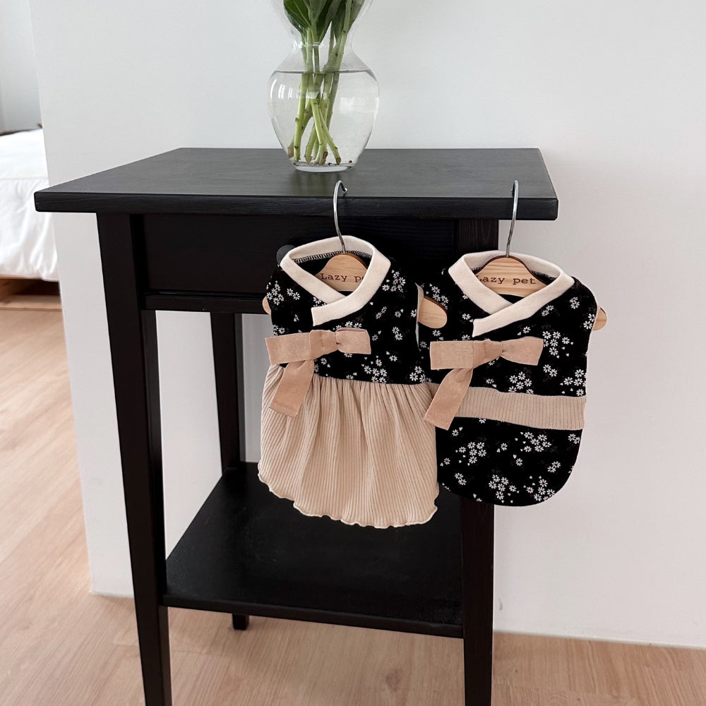 Flower Pattern Hanbok (2 style)
