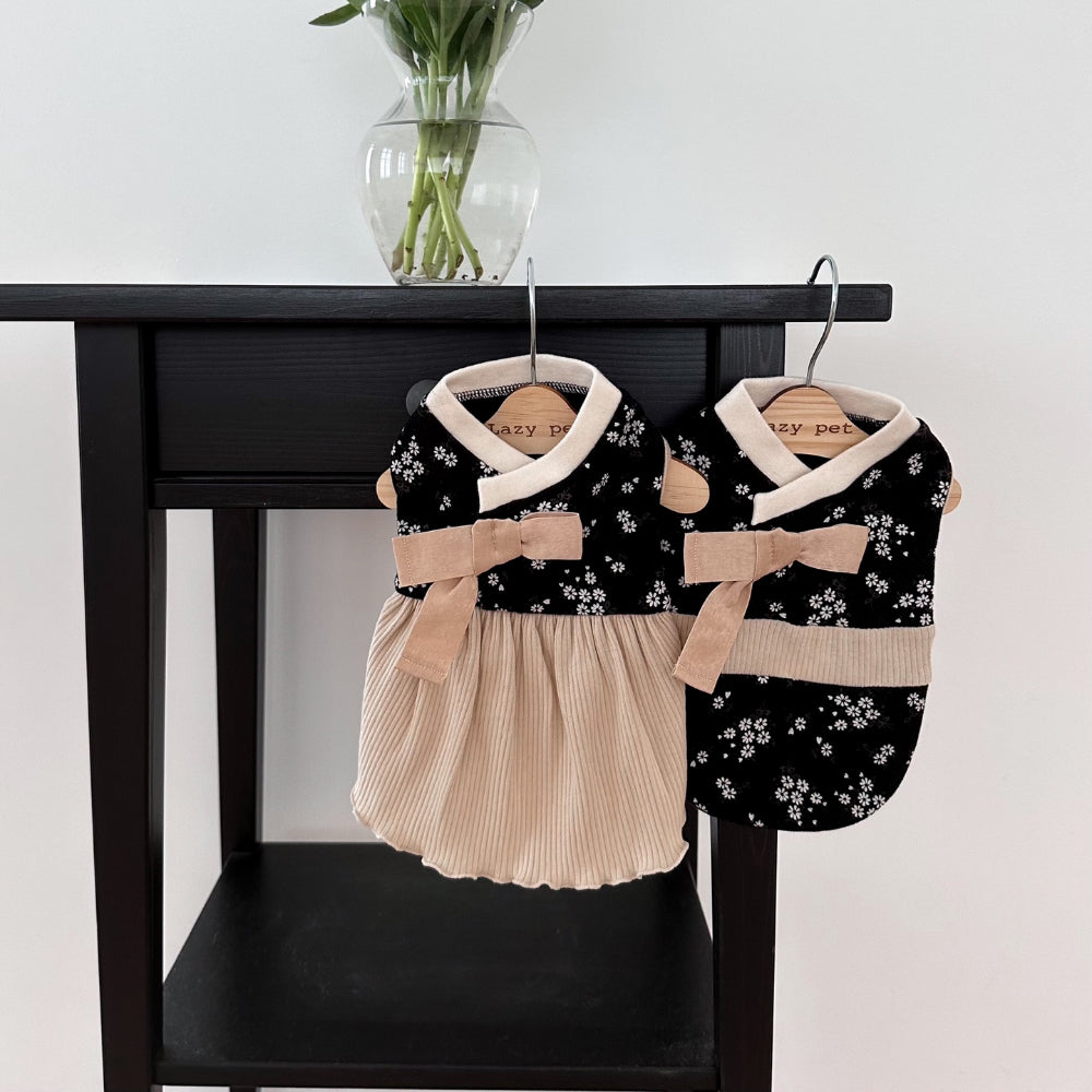 Flower Pattern Hanbok (2 style)