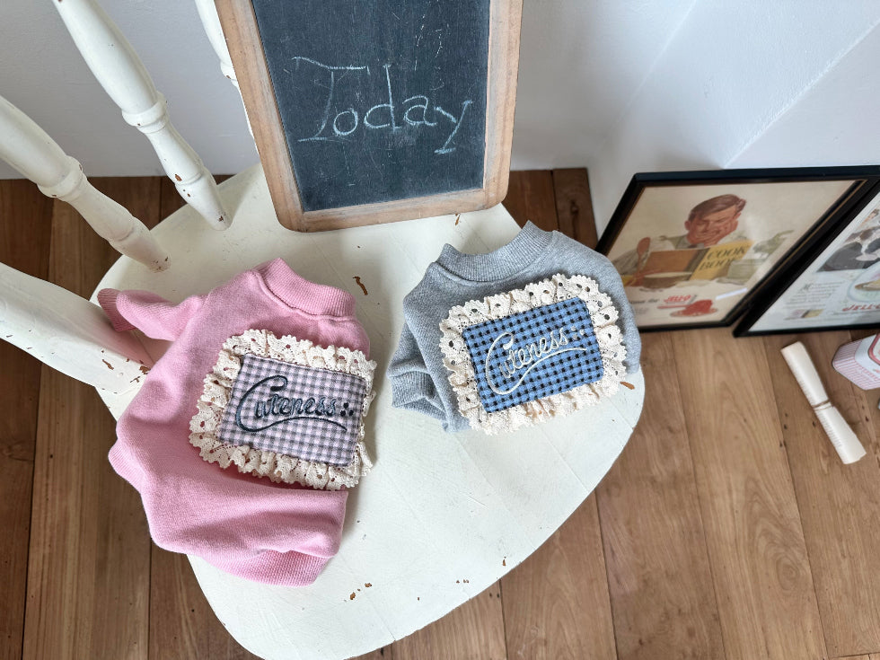 Cuteness Lace Sweatshirt (2 colors)