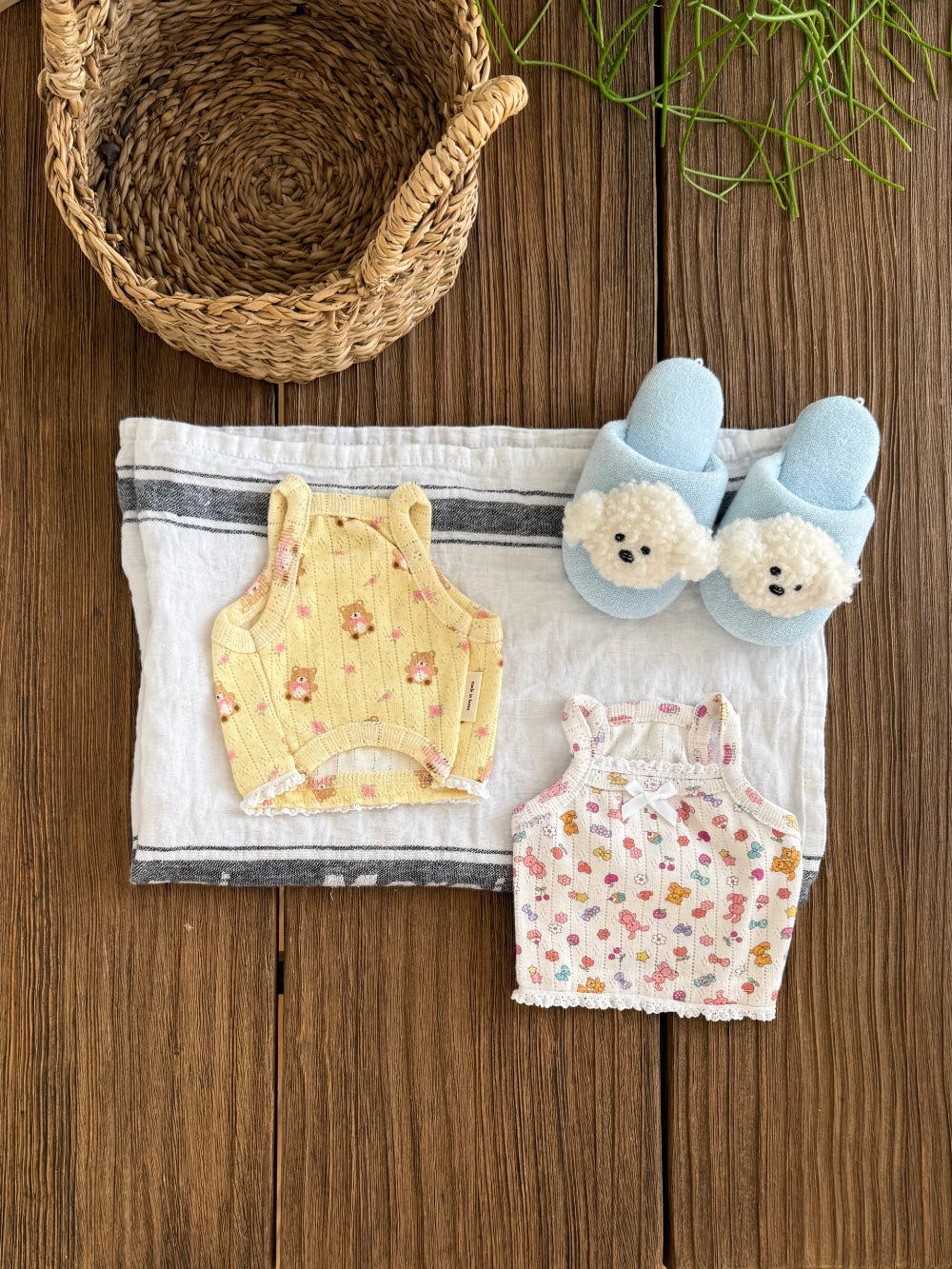 Candy Bear Sleeveless Top (2 colors)