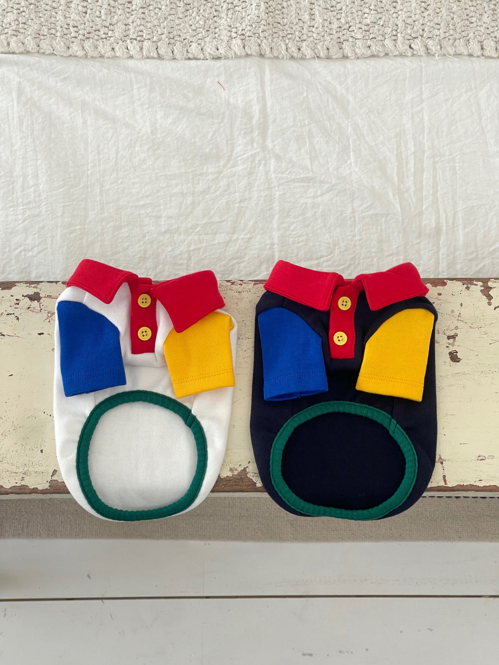 Logo Play Tee (2 colors)