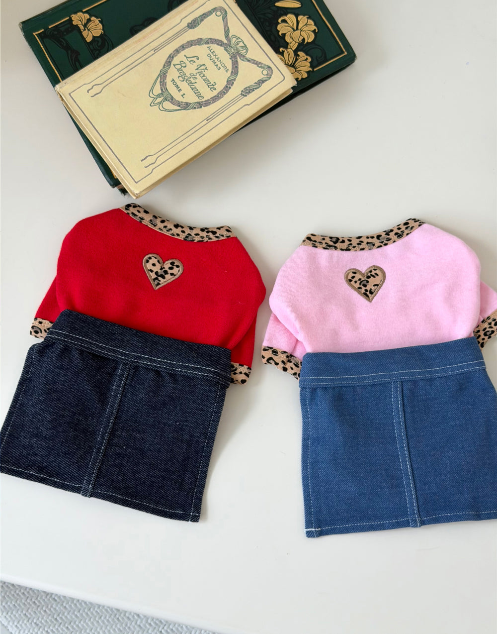 Leopard Heart Top (4 colors)