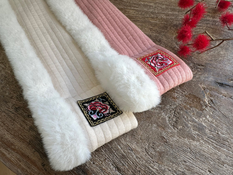 Hanbok Quilted Scarf (2 colors)