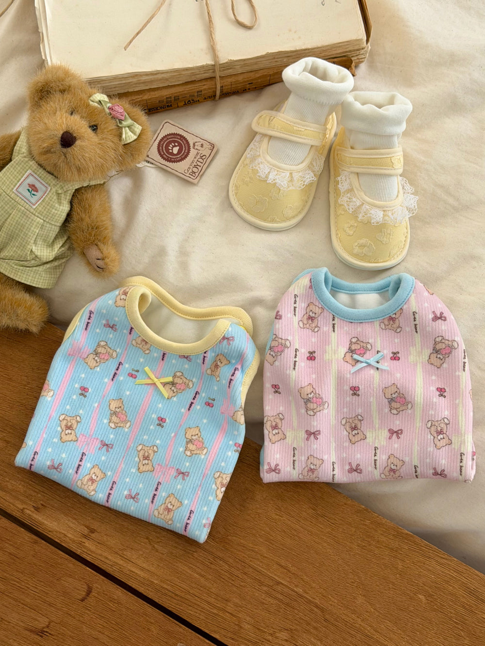 Sweet Dream Vest (2 colors)