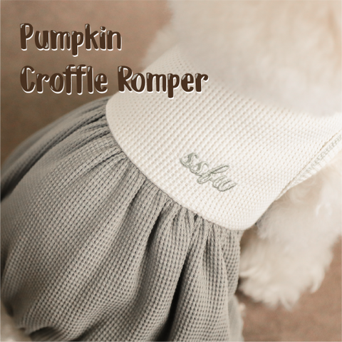 Pumpkin Croffle Romper (Khaki)